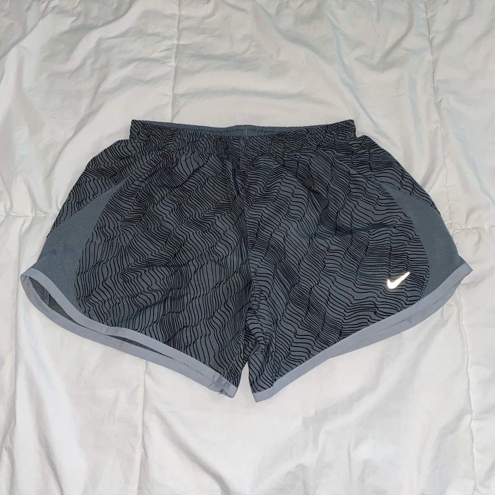 Nike women’s shorts